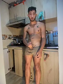 Živý XXX chat liam_bronw