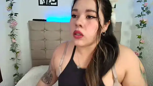 Živý XXX chat LinaBrowm