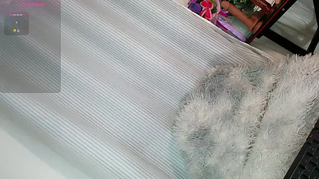 Czat XXX na żywo – mia_holly18