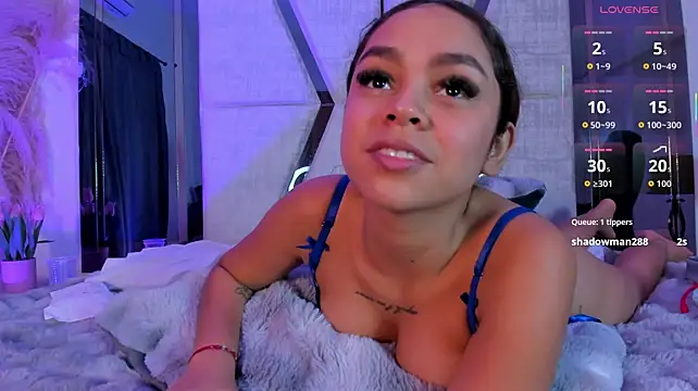 CarolineFyre Live XXX-Chat