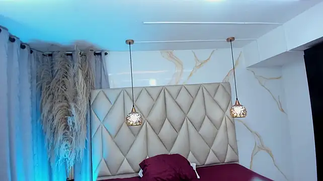 Ibbie_drastic live XXX chat