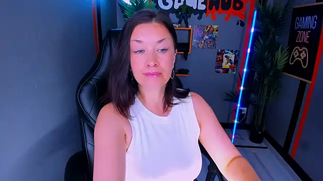 Chat +18 de AnaMills ao vivo