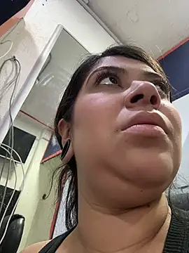 Chat XXX en directo de emilyjohanson
