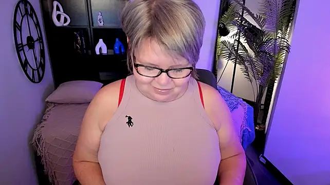 Chat +18 de Shannonshine ao vivo