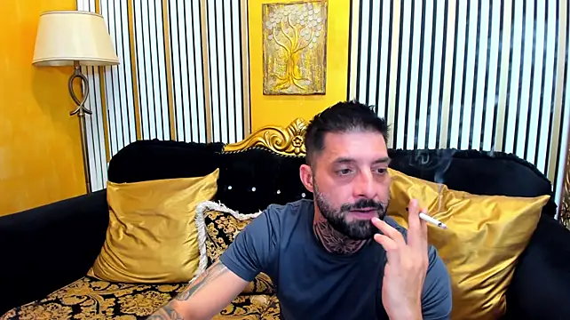 TommyDum Chat XXX live