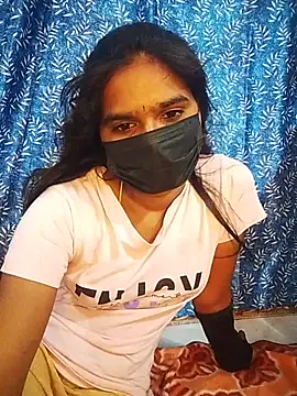 Tamil_SweetHeart Adlı Modelin Canlı XXX Sohbeti