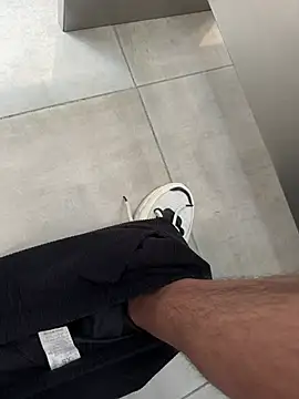 XXX chat uživo modela LucasJewely
