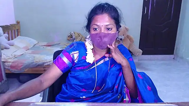 Novapol11 Live XXX Chat