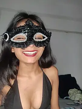 Virgin_Aisha élő XXX-chatje