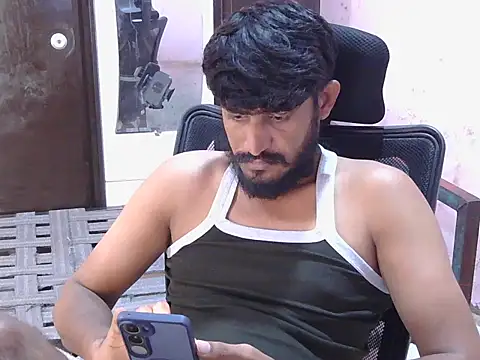 دردشة HotXKrish الجنسية المباشرة