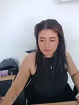 Ariabrownn1_'s Live XXX Chat