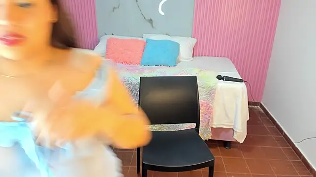 Živý XXX chat samy_19_