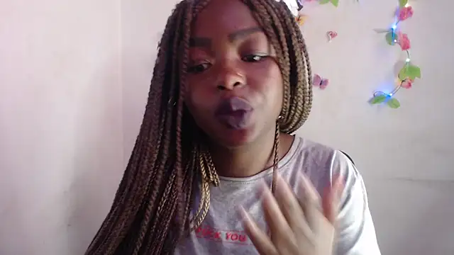 Ailanni 라이브 XXX 채팅