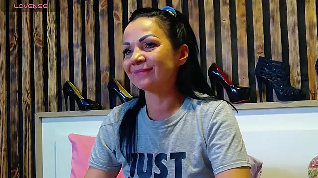 Tory_Lovi – Naživo XXX chat