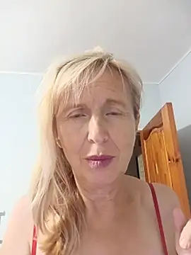 TrinaAdair's Live XXX Chat