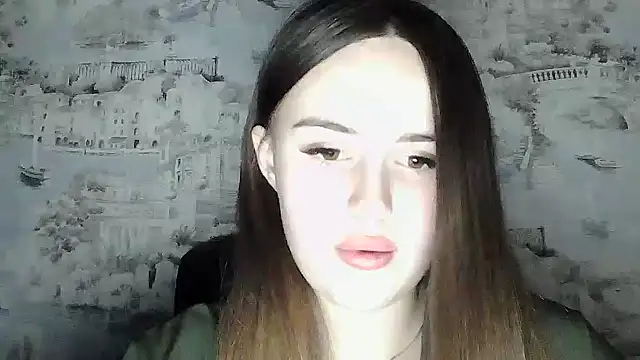 Chat +18 de SweetLoraa ao vivo