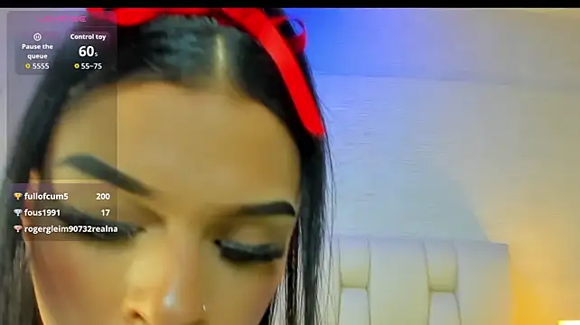 XXX chat uživo modela KeitinThompson