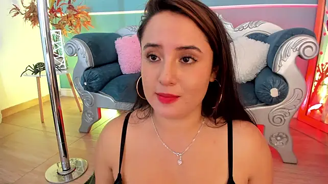 Red_star8's Live XXX Chat