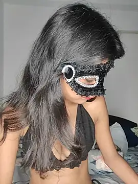 Chat XXX en directo de Virgin_Aisha