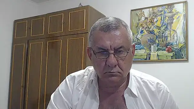 دردشة machomale3 الجنسية المباشرة