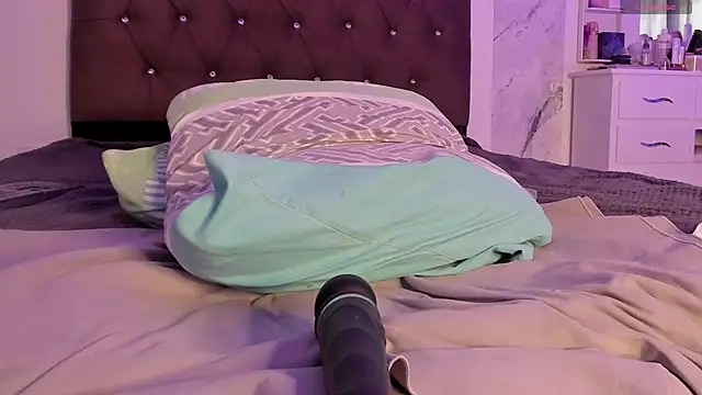 دردشة alysson_18 الجنسية المباشرة