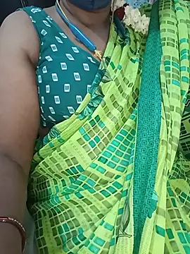 Tamil-hotwife 现场XXX聊天