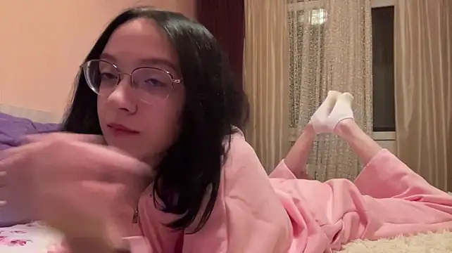 EvaRavelle's Live XXX Chat