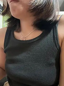 Smiley_girl23's Live XXX Chat