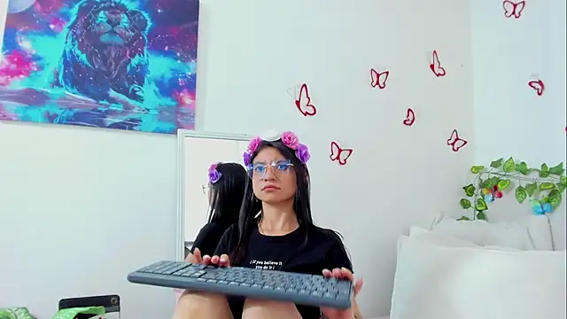 XXX chat uživo modela LindaCatalina_
