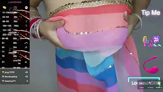RavishingQueenMona's Live XXX Chat