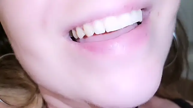 LadyAndTransy 现场XXX聊天
