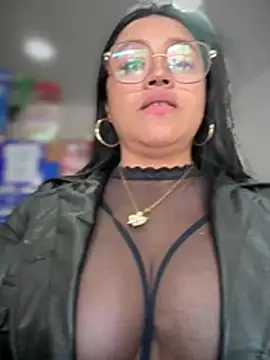 Chat XXX ao vivo de Outdoors-Mia_Khalifa