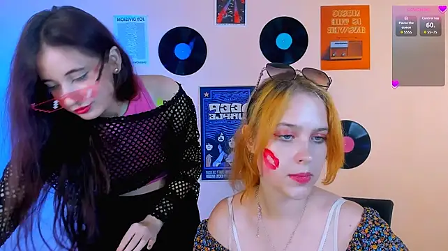 Chat XXX en directo de roxy_starr_