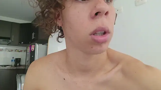 grey___27 élő XXX-chatje