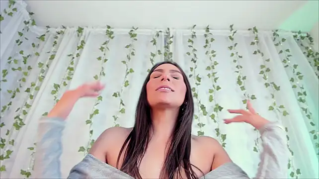LaurenBellucci_'s Live XXX Chat