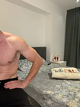 NicoleSmyth live XXX chat