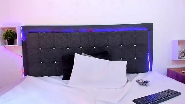 Živý XXX chat Amaraluxee