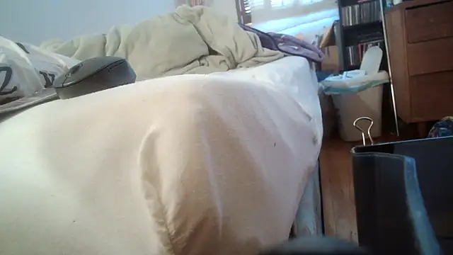 jumpingtomflash's Live XXX Chat