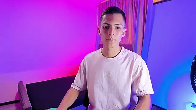 عرض كام Matiius18