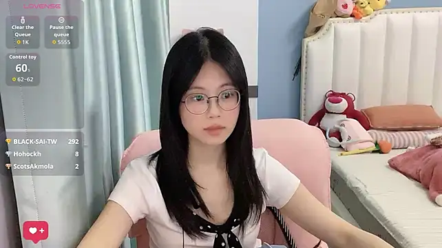 Luna-666 Chat XXX in diretta