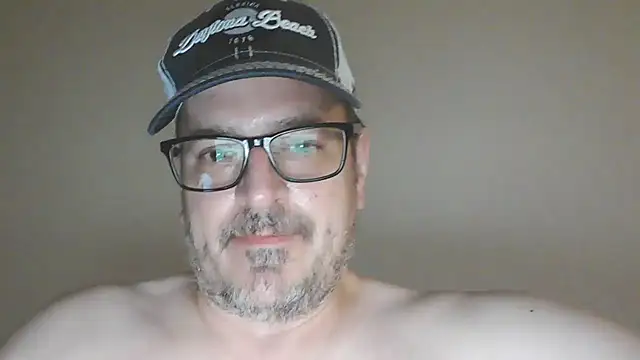 BronzeLeaf247 Chat XXX in diretta