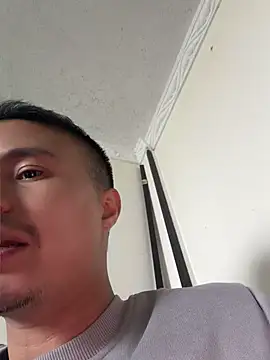 XXX chat uživo modela DOMINICKVEGAS77