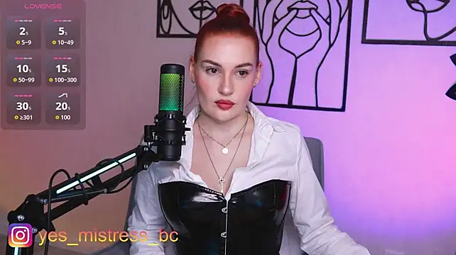 Yesss_mistress élő XXX-chatje
