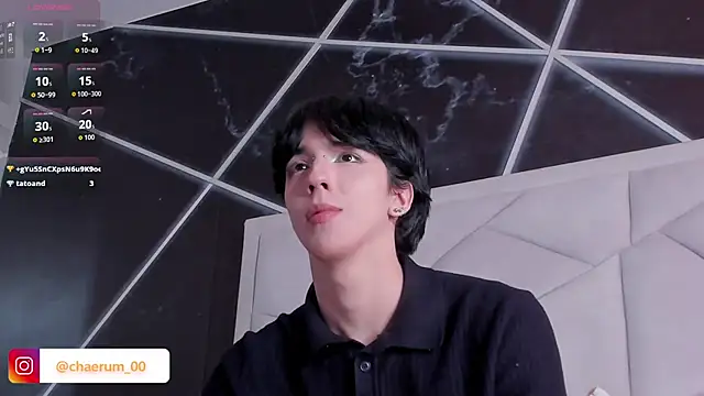 Chat +18 de AerumChae ao vivo