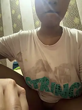 cute_girl_99's Live XXX Chat