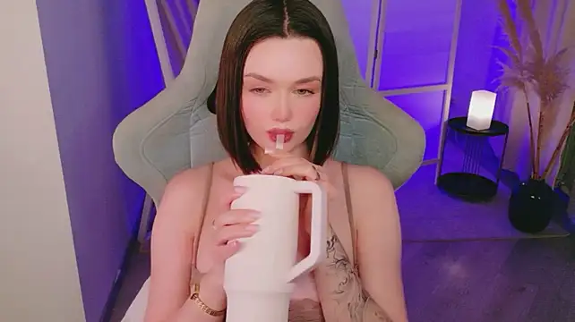 AvaFlowern Live XXX chat
