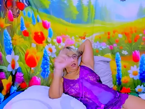 indianroxy Adlı Modelin Canlı XXX Sohbeti