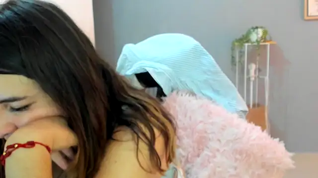 צ'אט XXX בשידור חי של __Emma__11__Lecat_