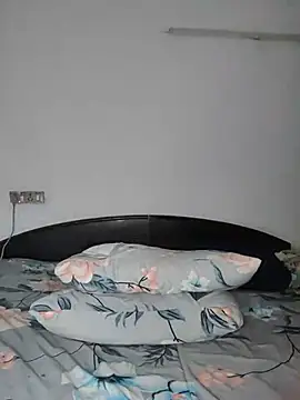 Virgin_Aisha Obrolan Langsung XXX