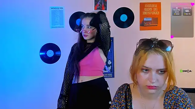 roxy_starr_ Adlı Modelin Canlı XXX Sohbeti